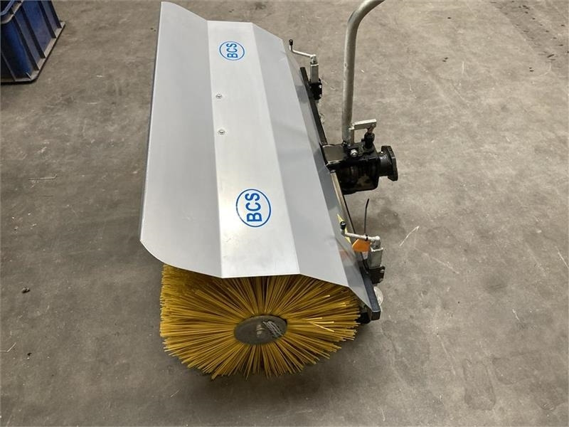 BCS 100 cm kraftig kost ø450 - مكنسة: صور 1 BCS 100 cm kraftig kost ø450 - مكنسة: صور 1