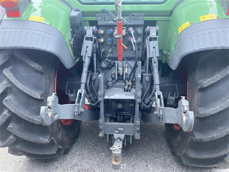 Fendt 211 Vario TMS - جرار: صور 5 Fendt 211 Vario TMS - جرار: صور 5