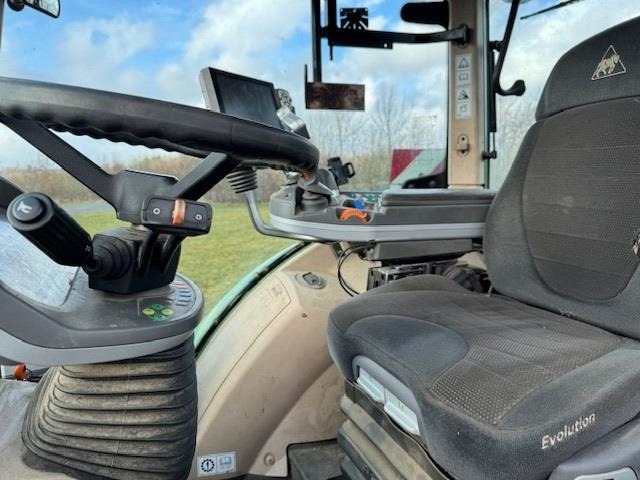 Fendt 720 Vario S4 Profi - جرار: صور 4 Fendt 720 Vario S4 Profi - جرار: صور 4
