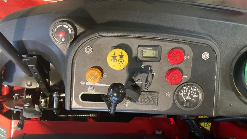 Ferris ZT2600 IS Stage V - Diesel - 155 cm - جزازة المروج: صور 3 Ferris ZT2600 IS Stage V - Diesel - 155 cm - جزازة المروج: صور 3