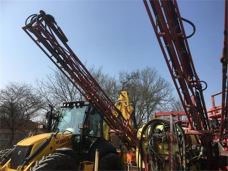 Hardi Mega 1200L 21m LPZ - آلة الرش المقطورة: صور 3 Hardi Mega 1200L 21m LPZ - آلة الرش المقطورة: صور 3