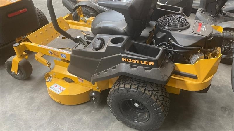 Hustler Raptor X 42 - جزازة المروج: صور 2 Hustler Raptor X 42 - جزازة المروج: صور 2