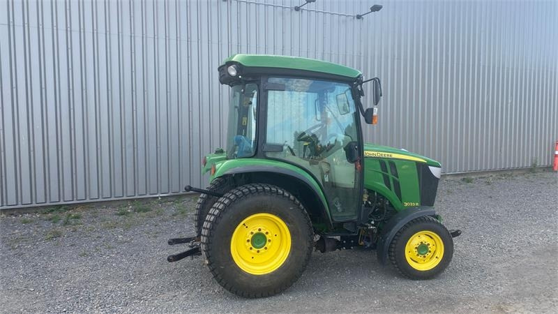 John Deere 3033 R - جرارات البلدية: صور 3 John Deere 3033 R - جرارات البلدية: صور 3