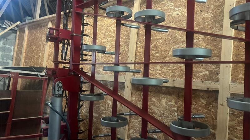 Kongskilde VIBRO MASTER 3000 VM-3065 VM 3065 SS - الأمشاط الزراعية: صور 2 Kongskilde VIBRO MASTER 3000 VM-3065 VM 3065 SS - الأمشاط الزراعية: صور 2