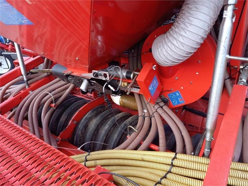 Kuhn Combiliner Venta 4 Meter. - الة بذر: صور 5 Kuhn Combiliner Venta 4 Meter. - الة بذر: صور 5