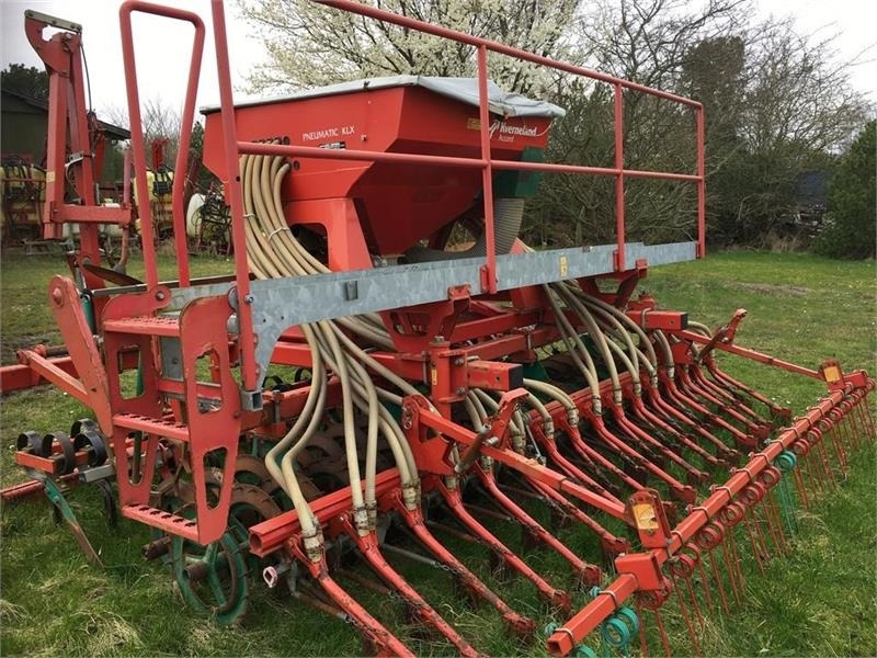Kverneland KLX 4 meter - الة بذر: صور 3 Kverneland KLX 4 meter - الة بذر: صور 3
