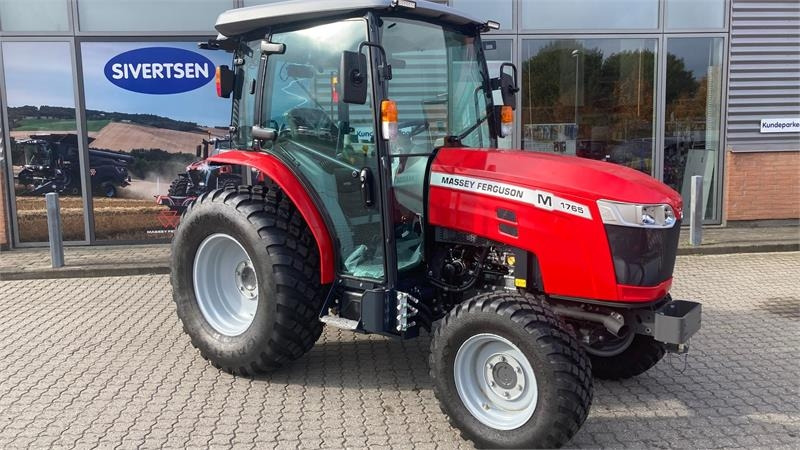 Massey Ferguson 1765 M HC - جرارات البلدية: صور 1 Massey Ferguson 1765 M HC - جرارات البلدية: صور 1