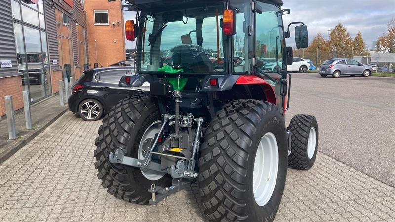 Massey Ferguson 1765 M HC - جرارات البلدية: صور 5 Massey Ferguson 1765 M HC - جرارات البلدية: صور 5