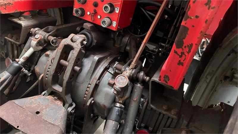 Massey Ferguson 699 - جرار: صور 3 Massey Ferguson 699 - جرار: صور 3