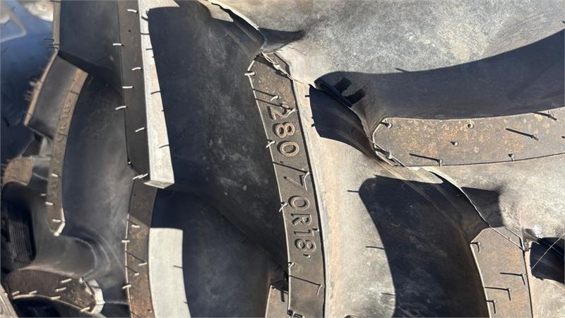 Mitas 420/70-24  - الإطارات - سيارة بلدية: صور 1 Mitas 420/70-24  - الإطارات - سيارة بلدية: صور 1