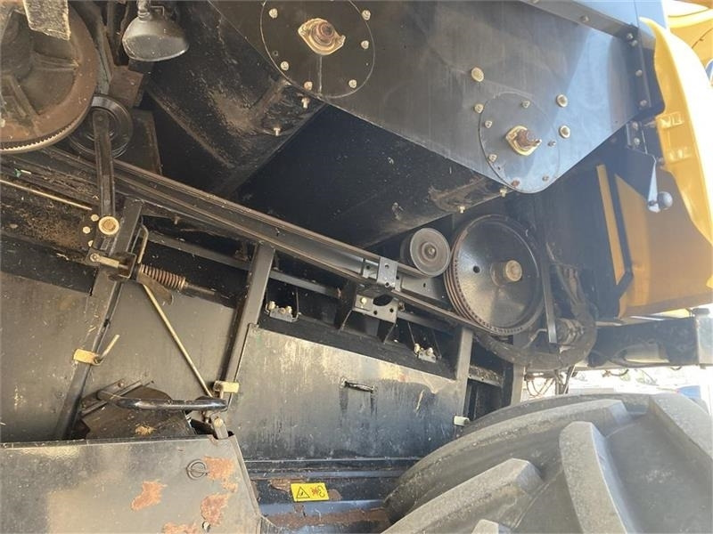 تأجير New Holland CR 980 New Holland CR 980: صور 15 تأجير New Holland CR 980 New Holland CR 980: صور 15