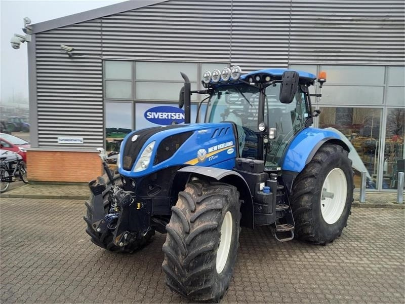 New Holland T7.270 AutoCommand - جرار: صور 1 New Holland T7.270 AutoCommand - جرار: صور 1