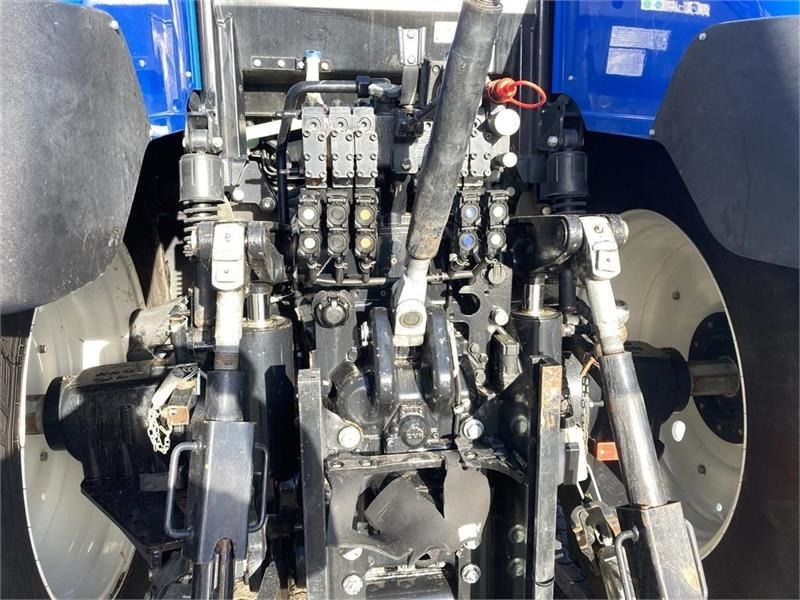 New Holland T7.315 Auto Command Ny Motor - جرار: صور 4 New Holland T7.315 Auto Command Ny Motor - جرار: صور 4
