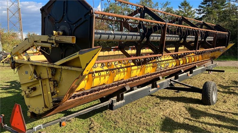 تأجير New Holland TX68 FSH  New Holland TX68 FSH: صور 18