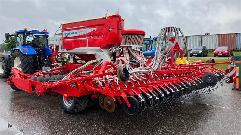Pöttinger Terrasem C6 Fertilizer m. Tegosem 500 - الة بذر: صور 5 Pöttinger Terrasem C6 Fertilizer m. Tegosem 500 - الة بذر: صور 5
