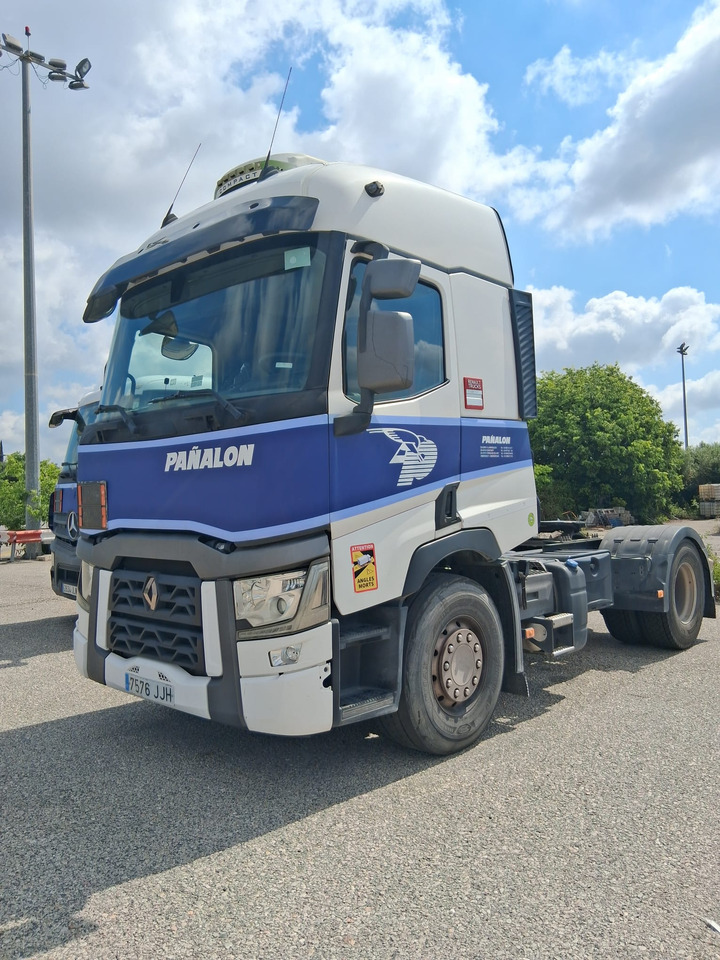 Renault T460T 4X2 E6 - شاحنة جرار: صور 2 Renault T460T 4X2 E6 - شاحنة جرار: صور 2
