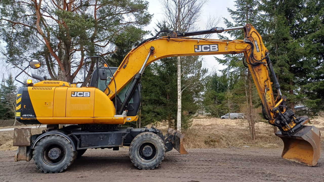 JCB JS175 - حفارة على عجلات: صور 5 JCB JS175 - حفارة على عجلات: صور 5