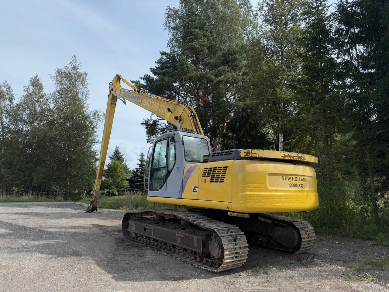 New Holland E 215 - حفارات زحافة: صور 3 New Holland E 215 - حفارات زحافة: صور 3