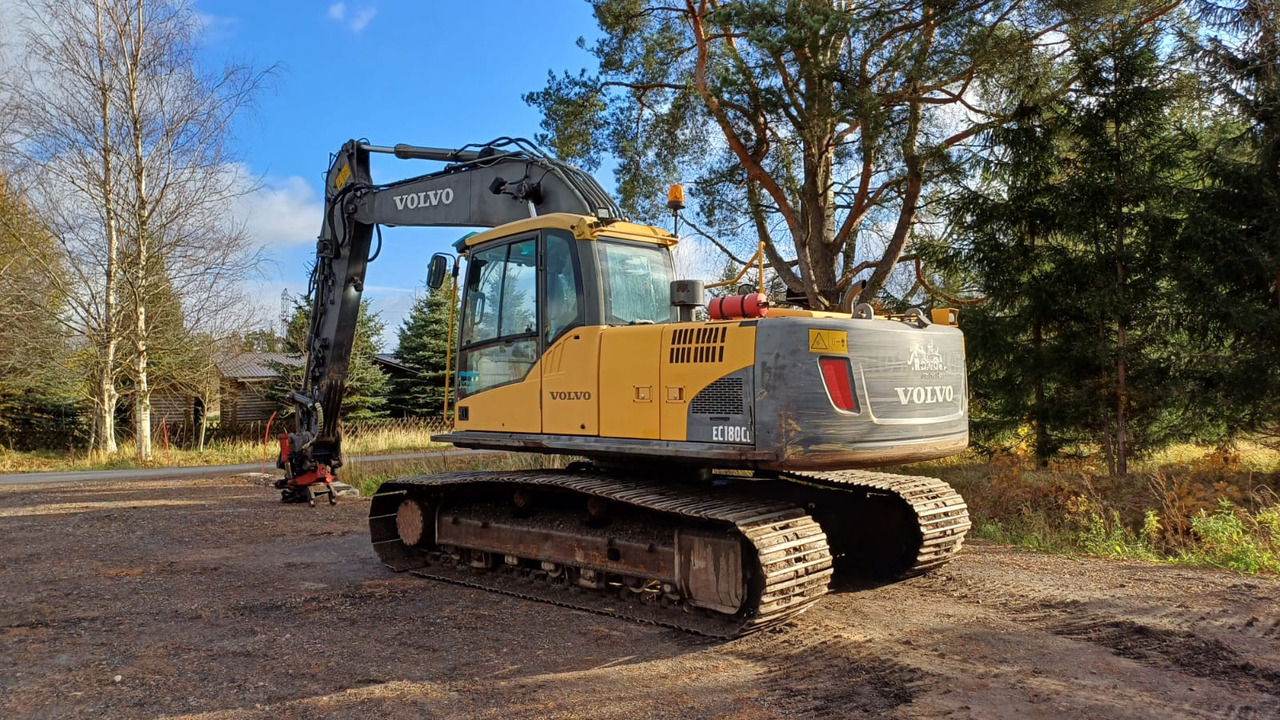 VOLVO EC180CL - حفارات زحافة: صور 3 VOLVO EC180CL - حفارات زحافة: صور 3
