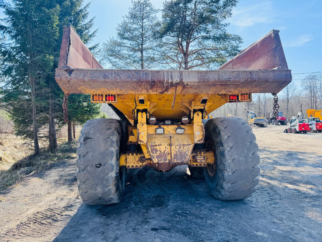 Volvo A35D - شاحنة مفصلية: صور 5 Volvo A35D - شاحنة مفصلية: صور 5