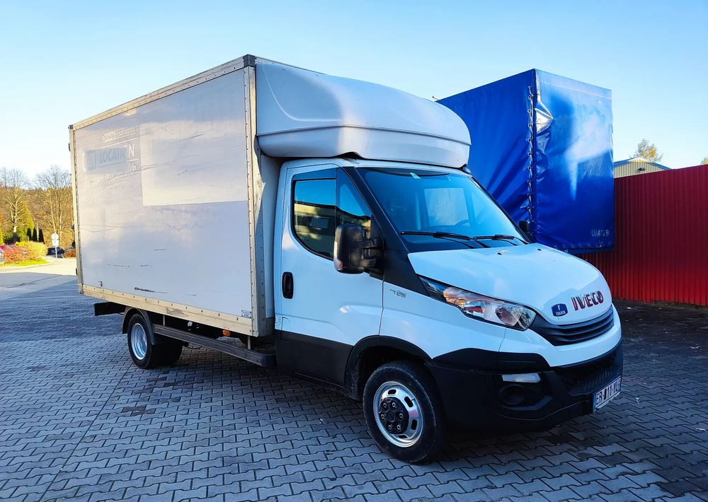 Iveco DAILY 35C13 Kurierka - الشاحنات الصغيرة صندوق مغلق: صور 2 Iveco DAILY 35C13 Kurierka - الشاحنات الصغيرة صندوق مغلق: صور 2