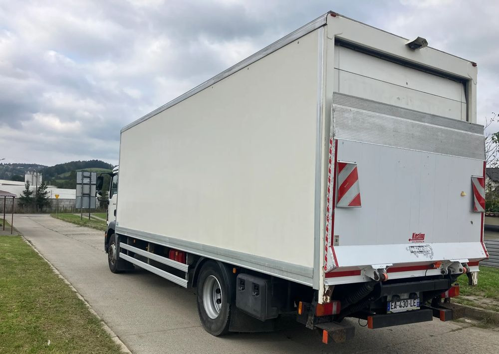 MAN MAN 18.290 kurierka kontener - بصندوق مغلق شاحنة: صور 4 MAN MAN 18.290 kurierka kontener - بصندوق مغلق شاحنة: صور 4