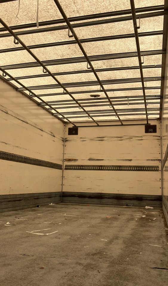 Mercedes-Benz Atego 1218 kurierka kontener - بصندوق مغلق شاحنة: صور 5 Mercedes-Benz Atego 1218 kurierka kontener - بصندوق مغلق شاحنة: صور 5