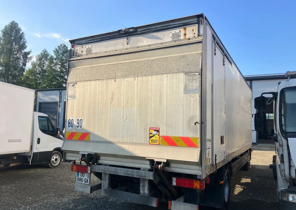 Mercedes-Benz Atego 1218 kurierka kontener - بصندوق مغلق شاحنة: صور 4 Mercedes-Benz Atego 1218 kurierka kontener - بصندوق مغلق شاحنة: صور 4