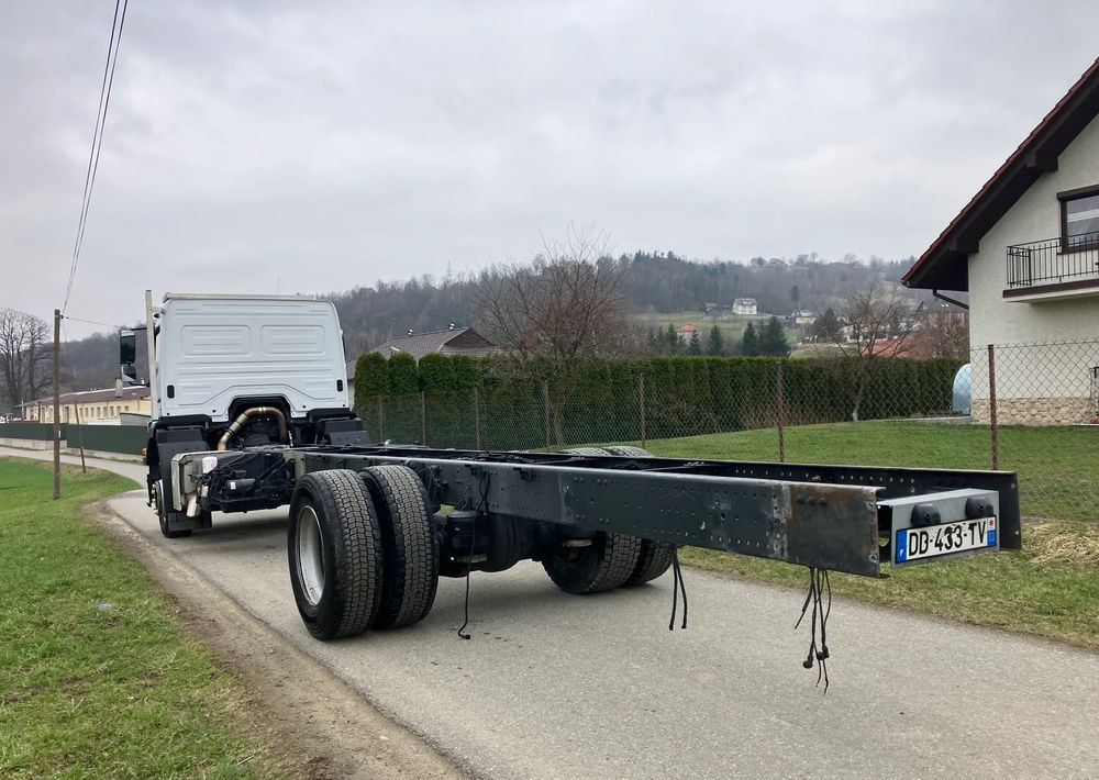 Mercedes-Benz Mercedes Axor 1829  Rama do zabudowy kiper beczka hakowiec laweta - الشاسيه شاحنة: صور 3 Mercedes-Benz Mercedes Axor 1829  Rama do zabudowy kiper beczka hakowiec laweta - الشاسيه شاحنة: صور 3