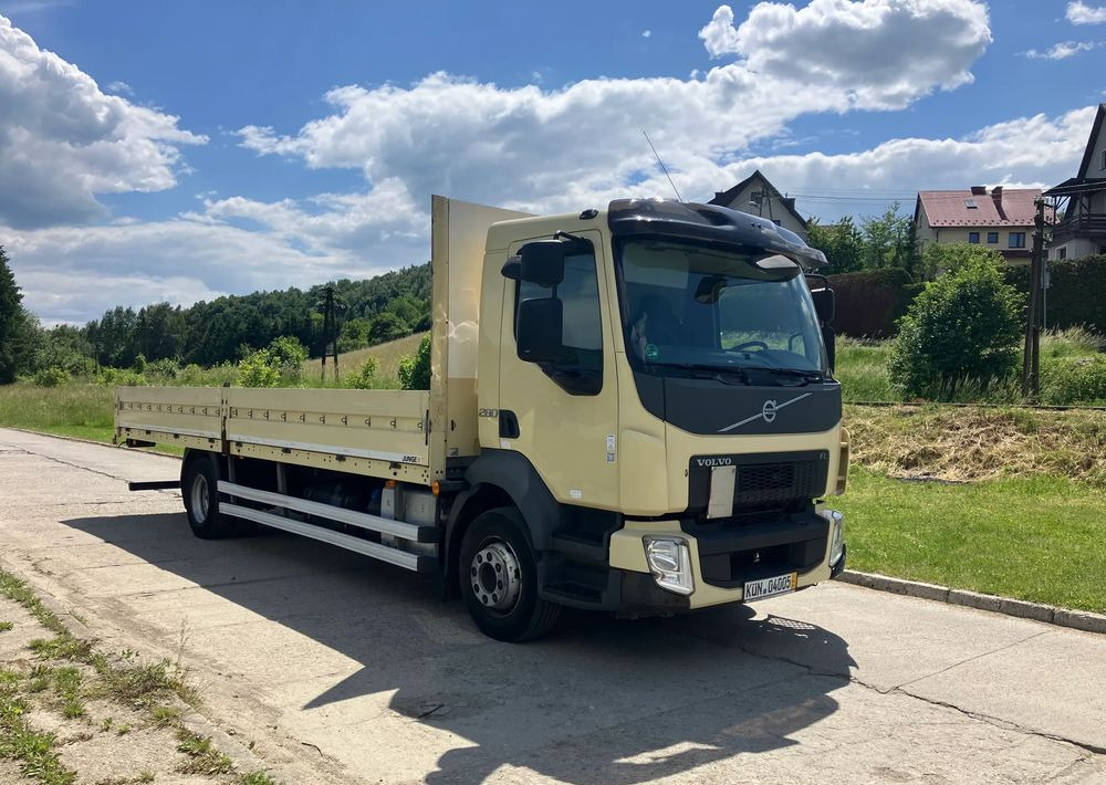 Volvo FL 280 skrzynia burtówka laweta - شاحنات مسطحة: صور 2 Volvo FL 280 skrzynia burtówka laweta - شاحنات مسطحة: صور 2