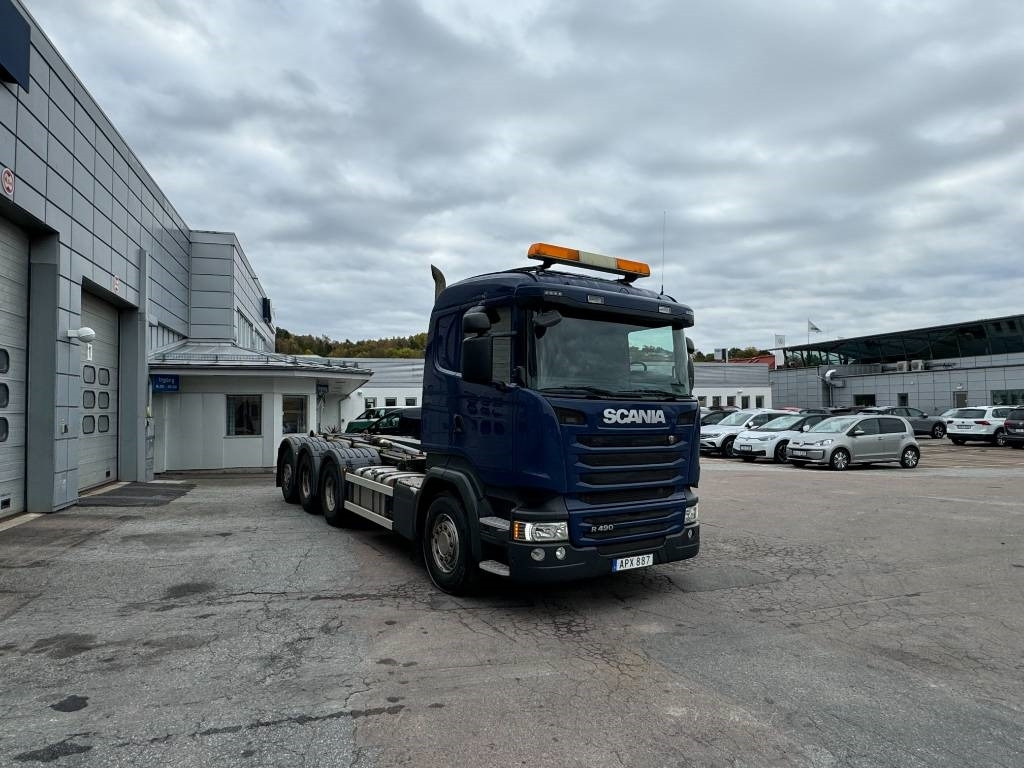 Scania R 490 8x4*4 Lastväxlare - شاحنة ذات الخطاف: صور 3 Scania R 490 8x4*4 Lastväxlare - شاحنة ذات الخطاف: صور 3