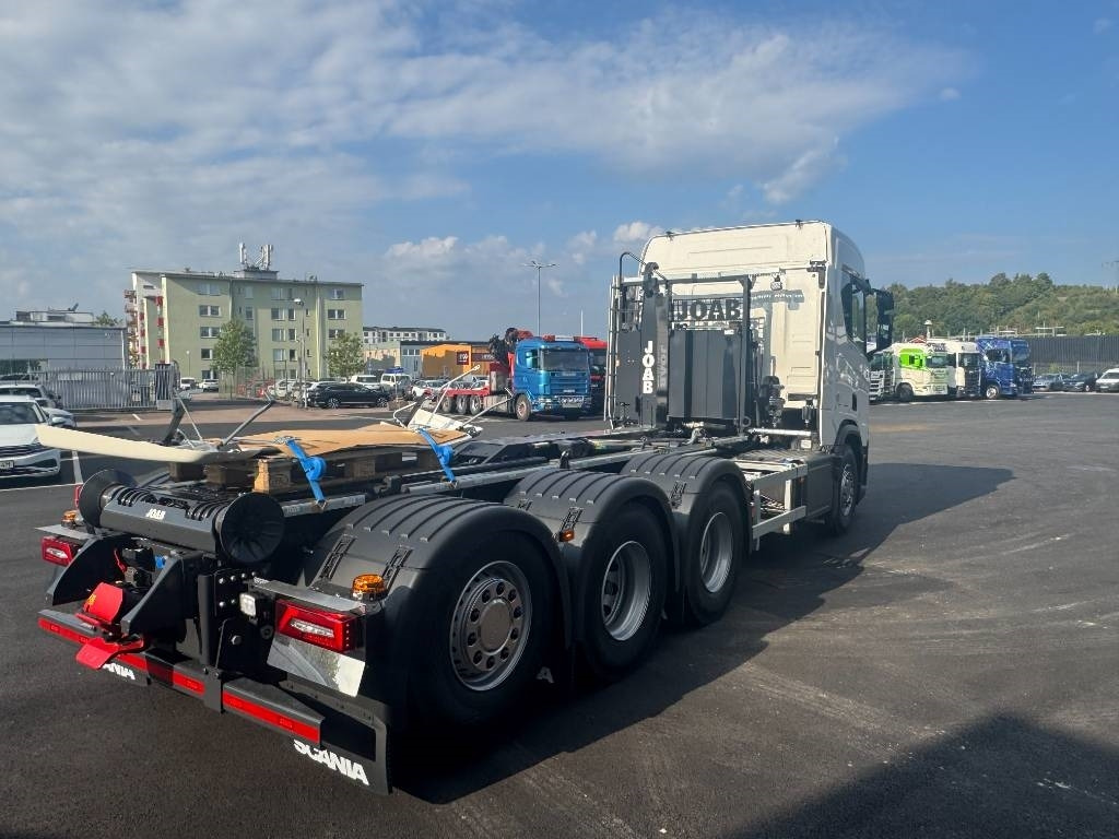 Scania R 580 8x4*4 Joab med frontplog & sidoplogsfäste  - شاحنة ذات الخطاف: صور 5 Scania R 580 8x4*4 Joab med frontplog & sidoplogsfäste  - شاحنة ذات الخطاف: صور 5