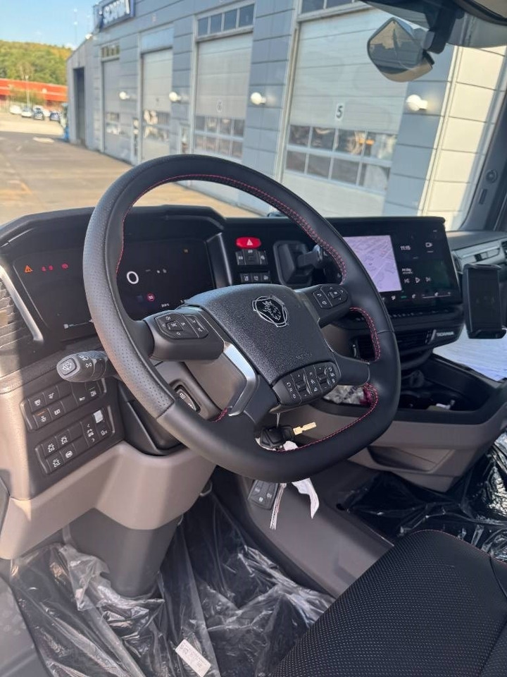 Scania R 590 8x4*4 Joab Lastväxlare  - شاحنة ذات الخطاف: صور 2 Scania R 590 8x4*4 Joab Lastväxlare  - شاحنة ذات الخطاف: صور 2