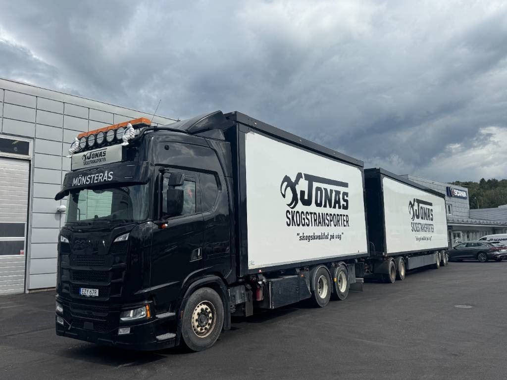 Scania S650 B6x2 Komplett flisekipage - قلابات: صور 1 Scania S650 B6x2 Komplett flisekipage - قلابات: صور 1