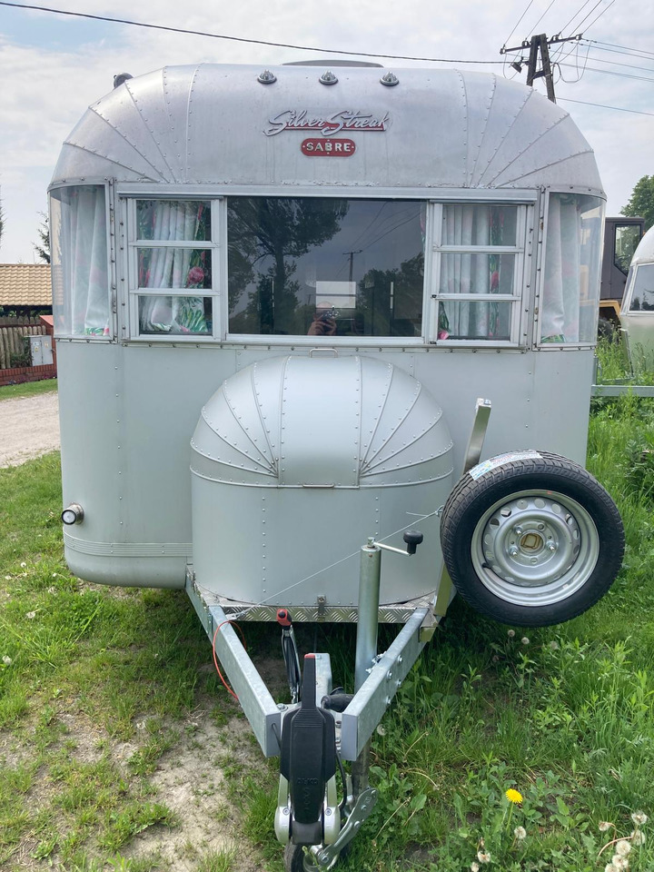 1968 Airstream Silver Streak 1968 Airstream Silver Streak – Fully Rebuilt Vintage Travel Trailer - كرفان سحب: صور 4 1968 Airstream Silver Streak 1968 Airstream Silver Streak – Fully Rebuilt Vintage Travel Trailer - كرفان سحب: صور 4