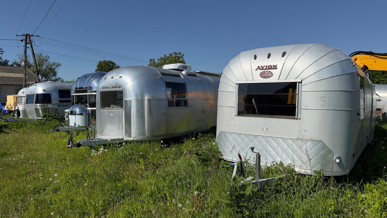1992 Airstream Classic 1992 Airstream Classic – Fully Rebuilt Vintage Travel Trailer - عربة الطعام: صور 1 1992 Airstream Classic 1992 Airstream Classic – Fully Rebuilt Vintage Travel Trailer - عربة الطعام: صور 1