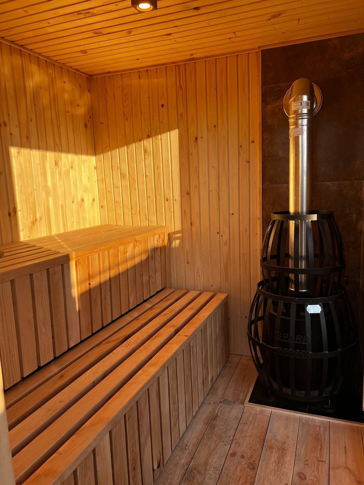 IDEX Sauna 200x220x200 cm – Compact Outdoor or Indoor Sauna Cabin Mobile Sauna - جسم السيارة: صور 4 IDEX Sauna 200x220x200 cm – Compact Outdoor or Indoor Sauna Cabin Mobile Sauna - جسم السيارة: صور 4