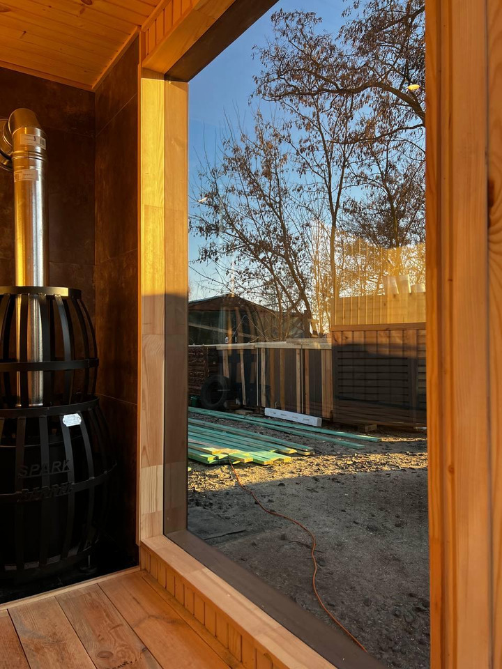 IDEX Sauna 200x220x200 cm – Compact Outdoor or Indoor Sauna Cabin Mobile Sauna - جسم السيارة: صور 2 IDEX Sauna 200x220x200 cm – Compact Outdoor or Indoor Sauna Cabin Mobile Sauna - جسم السيارة: صور 2