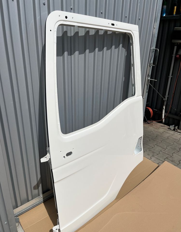 Drzwi lewe MAN TGS TG3 TGM TGL euro 6 drzwi kierowcy nowy model - باب و قطع الغيار - شاحنة: صور 3 Drzwi lewe MAN TGS TG3 TGM TGL euro 6 drzwi kierowcy nowy model - باب و قطع الغيار - شاحنة: صور 3