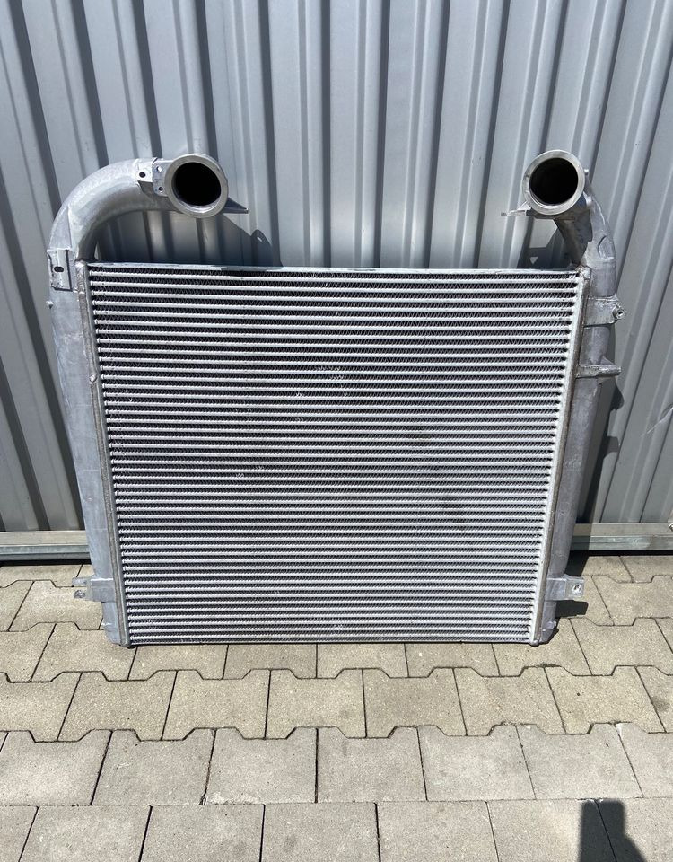 Intercooler Scania G euro 6 chłodnica powietrza 1902444 - المبرد - شاحنة: صور 1 Intercooler Scania G euro 6 chłodnica powietrza 1902444 - المبرد - شاحنة: صور 1