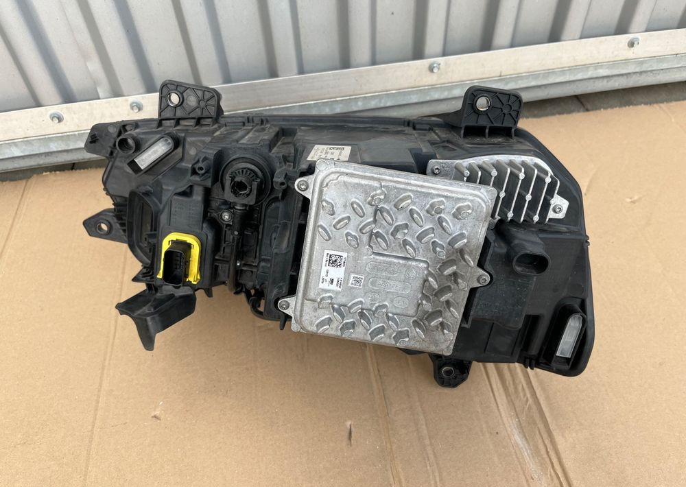 Lamp LED DAF XG XG+ XF prawa reflektor oryginał - أضواء - شاحنة: صور 2 Lamp LED DAF XG XG+ XF prawa reflektor oryginał - أضواء - شاحنة: صور 2