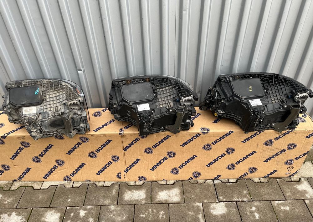 Lampa LED Scania R S NGS NGR reflektor 2674391 - أضواء - شاحنة: صور 4 Lampa LED Scania R S NGS NGR reflektor 2674391 - أضواء - شاحنة: صور 4