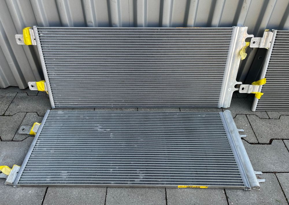 NOWA Chłodnica klimatyzacji MAN TG3 TGX TGS nowy model skraplacz - رديتر مكيف - شاحنة: صور 1 NOWA Chłodnica klimatyzacji MAN TG3 TGX TGS nowy model skraplacz - رديتر مكيف - شاحنة: صور 1