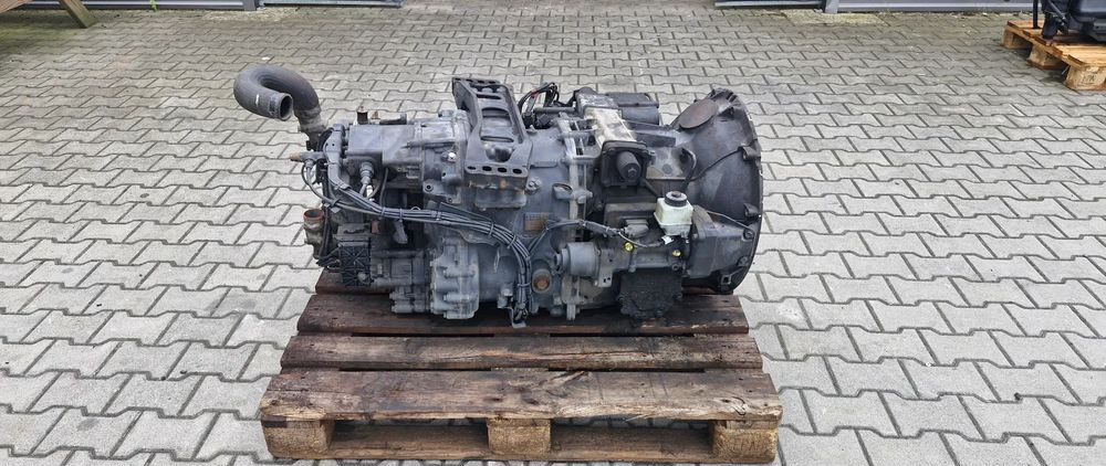 SCANIA R S SKRZYNIA BIEGÓW KOMPLETNA GRS 895R - علبة التروس: صور 1 SCANIA R S SKRZYNIA BIEGÓW KOMPLETNA GRS 895R - علبة التروس: صور 1