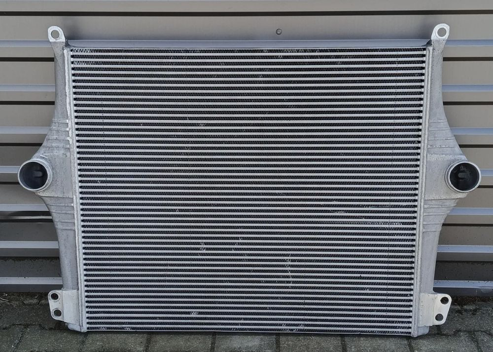 Scania S CHŁODNICA POWIETRZA INTERCOOLER 2433151 - المبرد - شاحنة: صور 1 Scania S CHŁODNICA POWIETRZA INTERCOOLER 2433151 - المبرد - شاحنة: صور 1