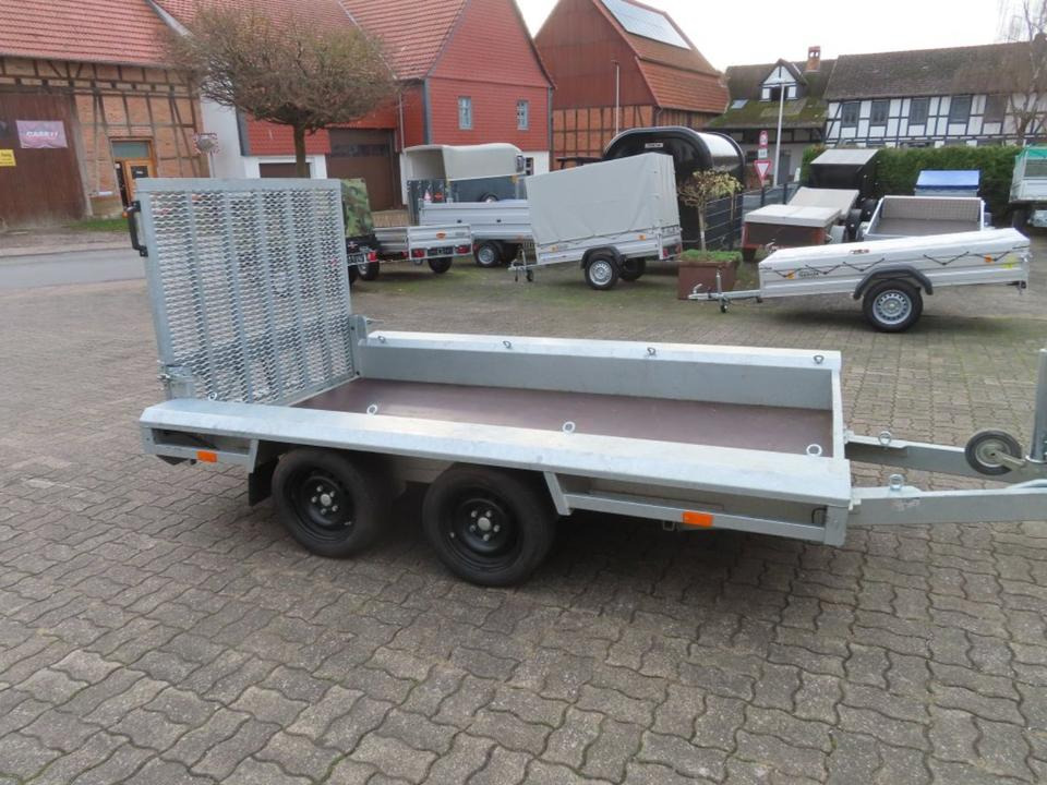 Bau- Maschinentransporte 2,7t Minibagger PKW-Anhänger - مقطورة لنقل المعدات: صور 2 Bau- Maschinentransporte 2,7t Minibagger PKW-Anhänger - مقطورة لنقل المعدات: صور 2