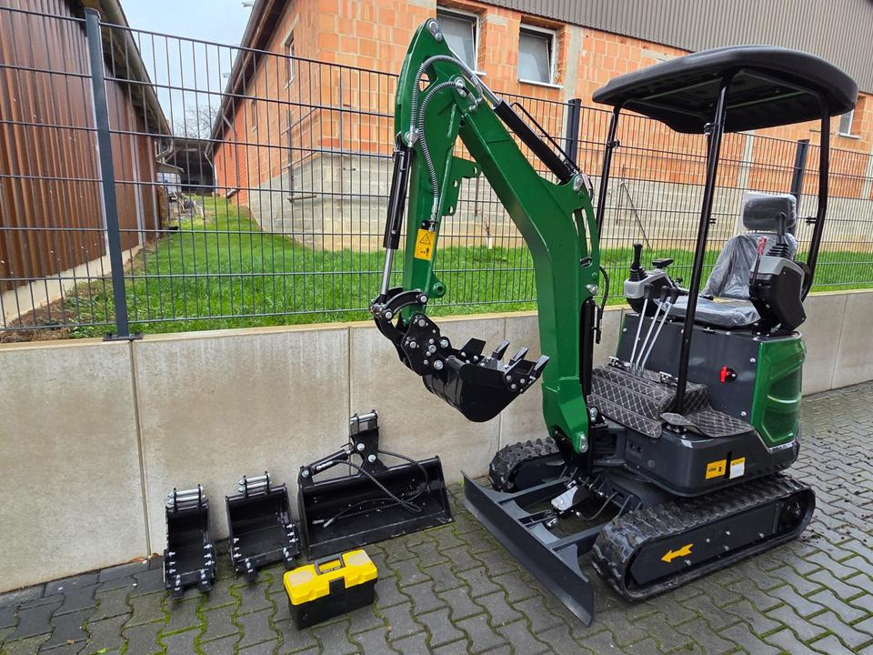 Black Friday Minibagger 1,4t Schnellwechsler 18,5 KW Löffelpaket - حفارة مصغرة: صور 1 Black Friday Minibagger 1,4t Schnellwechsler 18,5 KW Löffelpaket - حفارة مصغرة: صور 1