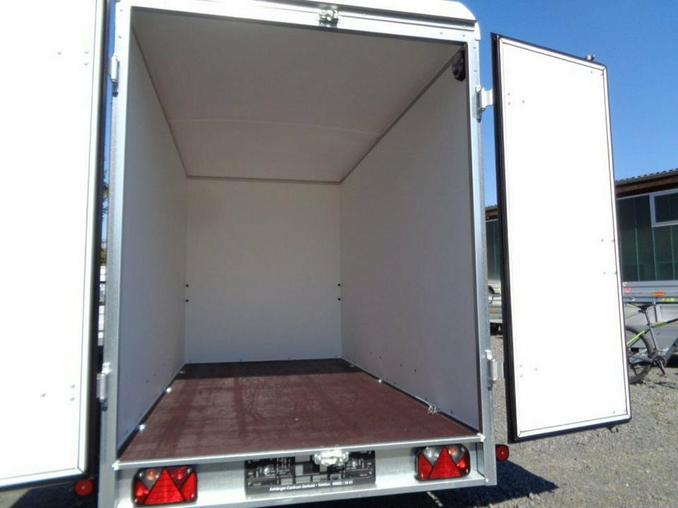 بصندوق مغلق مقطورة Böckmann PKW-Anhänger, 2,7 to. Koffer, 100 km/h: صور 6