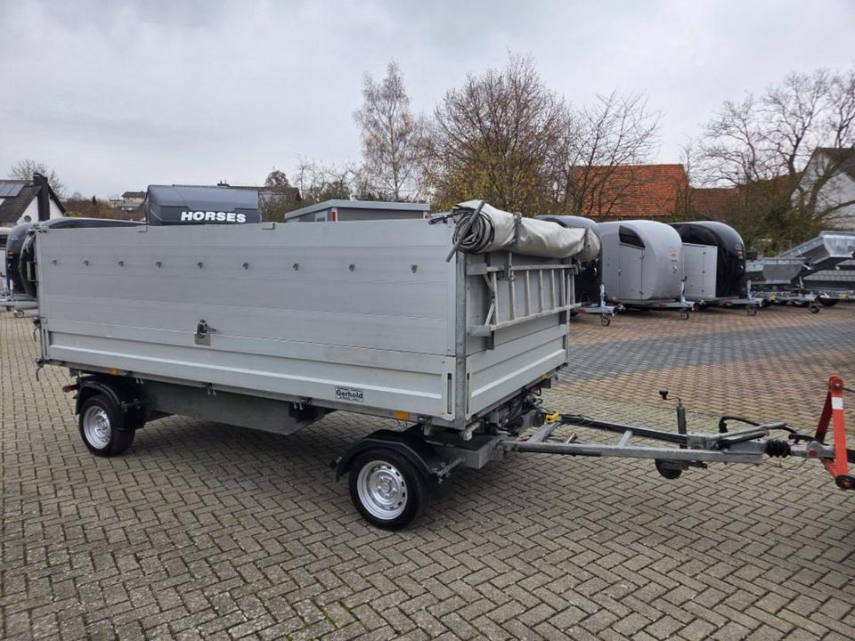 PKW-Anhänger Drehschemel Dreiseitenkipper 3,5t - قلابة مقطورة: صور 5 PKW-Anhänger Drehschemel Dreiseitenkipper 3,5t - قلابة مقطورة: صور 5