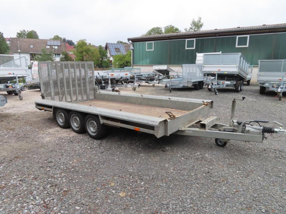 Vlemmix Tridem Maschinentransporter 3,5t Minibagger - مقطورة لنقل المعدات: صور 2 Vlemmix Tridem Maschinentransporter 3,5t Minibagger - مقطورة لنقل المعدات: صور 2